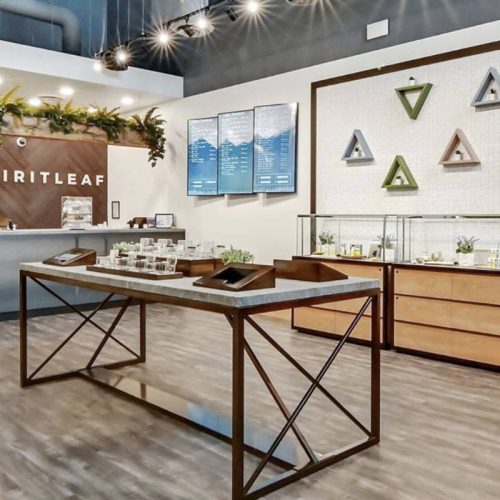 23172581_web1_Spiritleaf